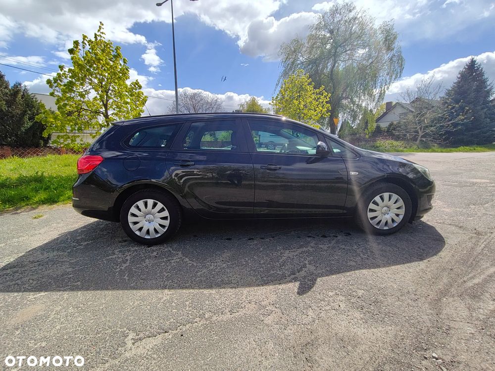 Opel Astra 1.7 CDTI DPF Style - 8