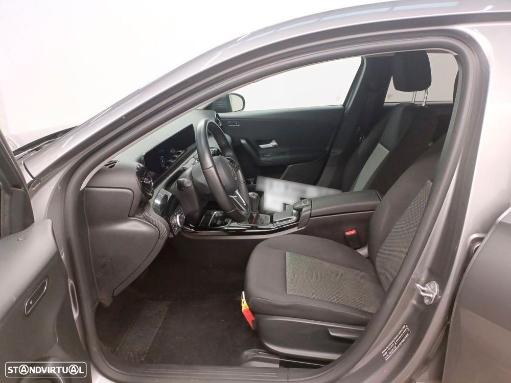 Mercedes-Benz A 180 d Business Solutions - 12