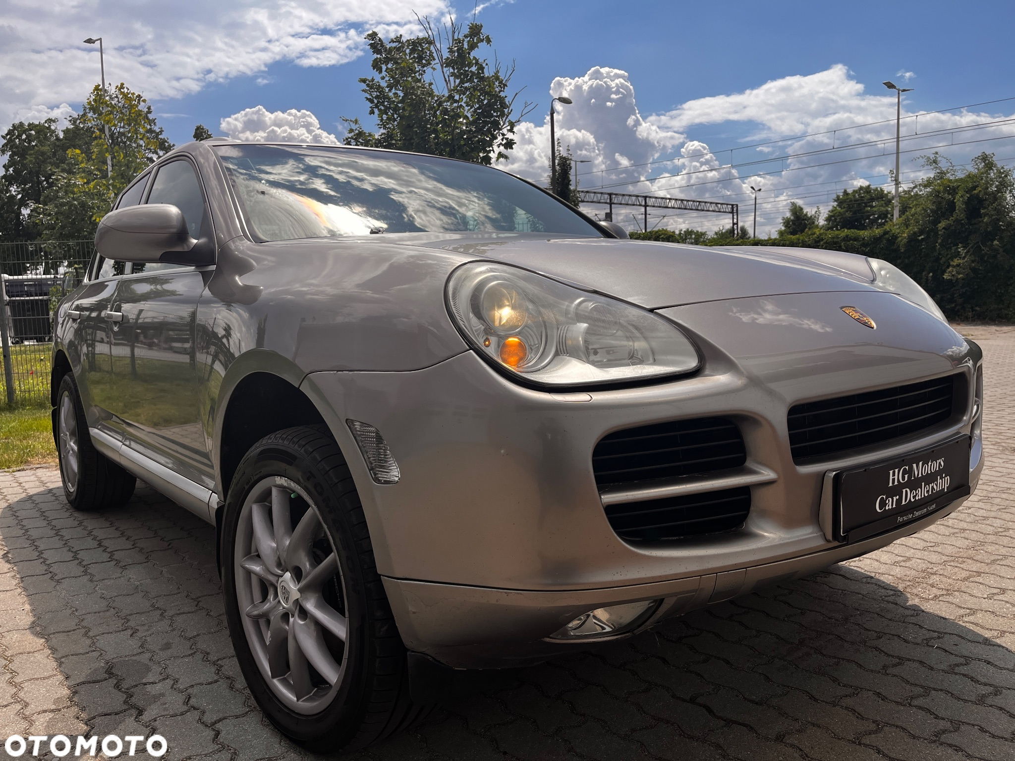 Porsche Cayenne Standard - 22