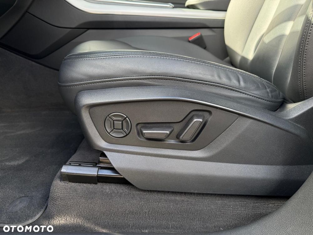 Audi Q8 - 16