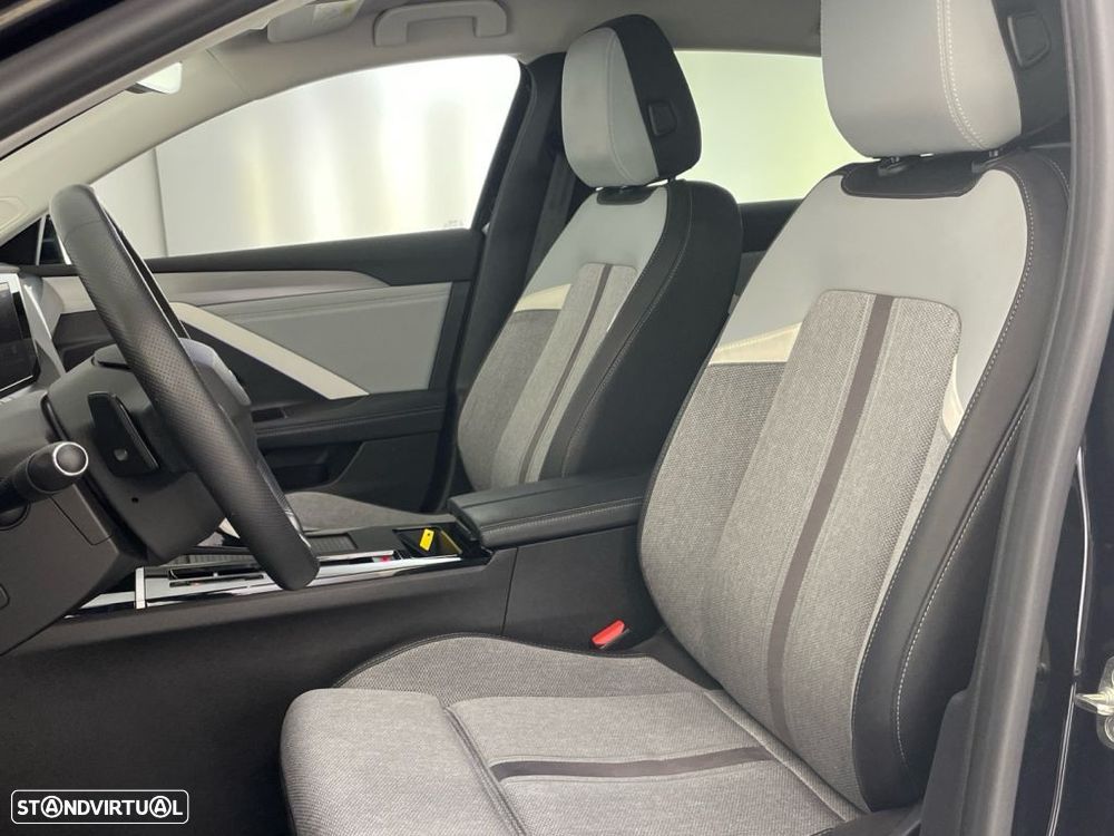 Opel Astra 1.6 T PHEV Edition - 18