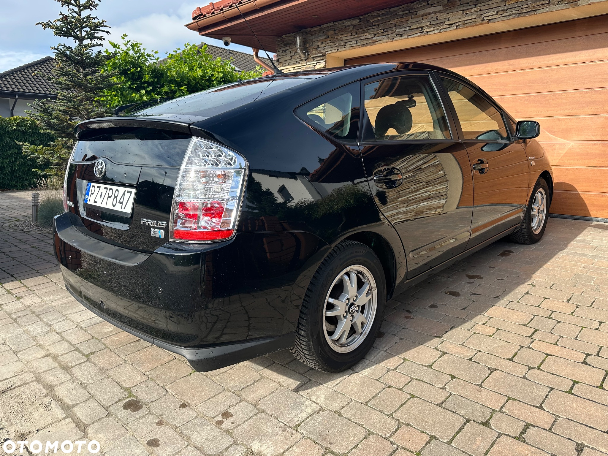 Toyota Prius 1.5 VVT-i Prestige - 4