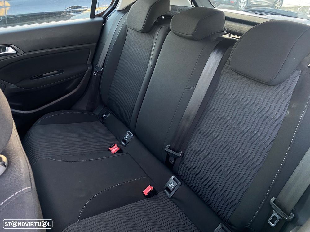 Peugeot 308 1.6 e-HDi Active - 5