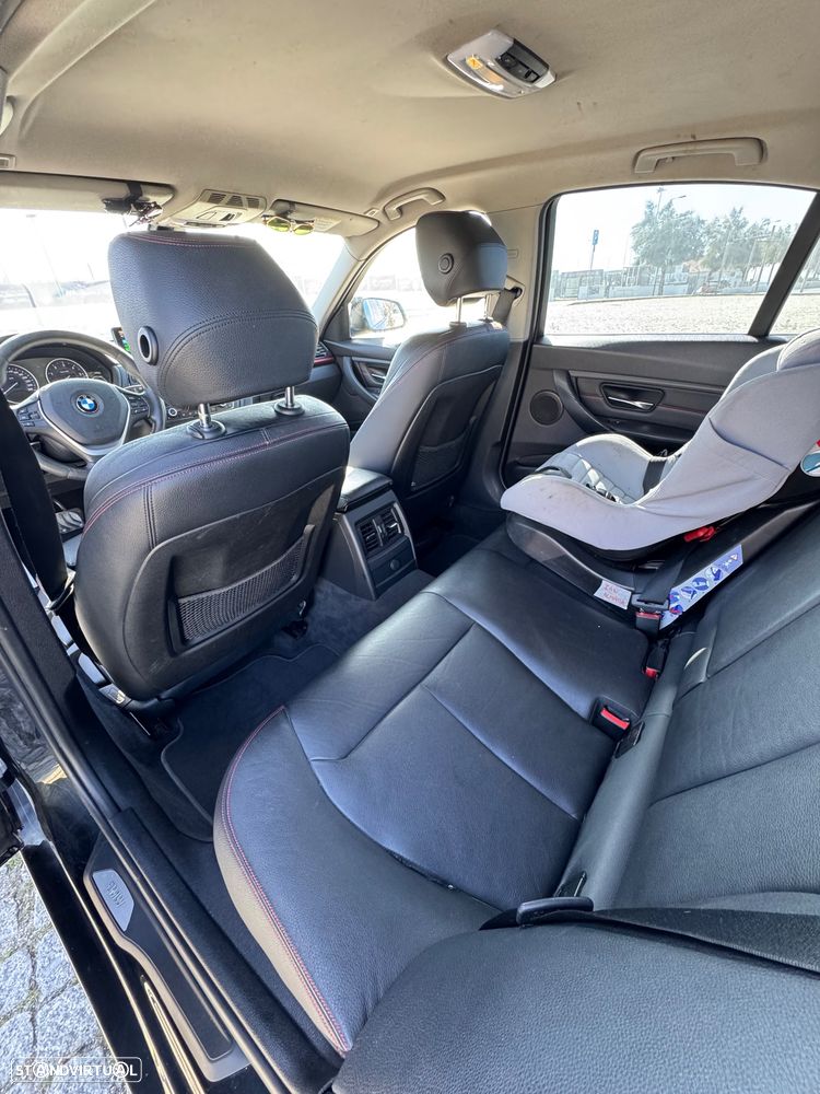 BMW 320 d Sport-Aut. - 12