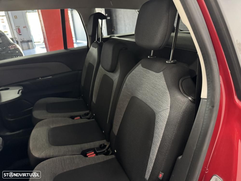 Citroën Grand C4 Spacetourer BlueHDi 130 Stop&Start EAT8 SHINE - 43