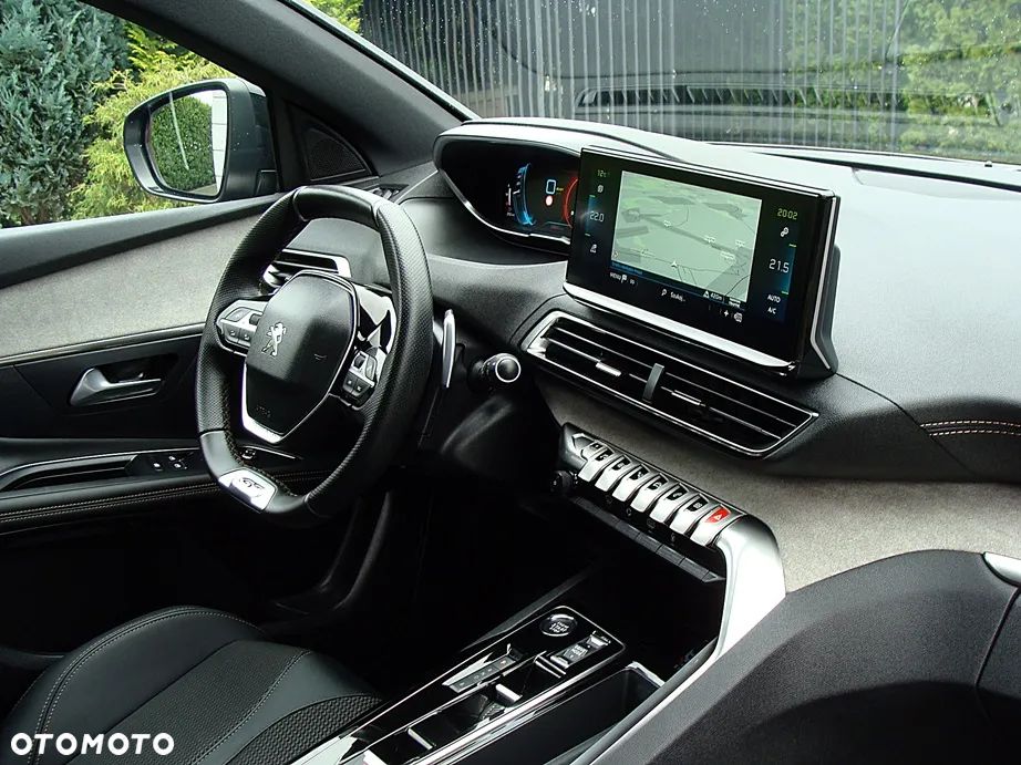 Peugeot 3008 Hybrid 225 e-EAT8 GT Pack - 11