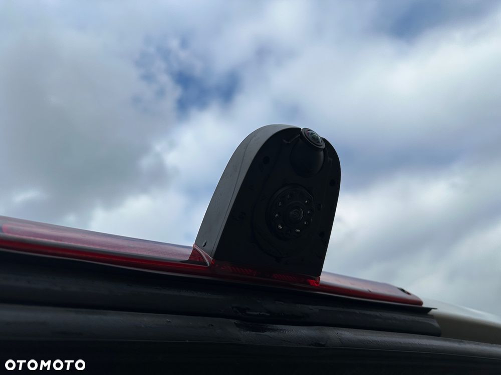 Volkswagen Crafter - 14