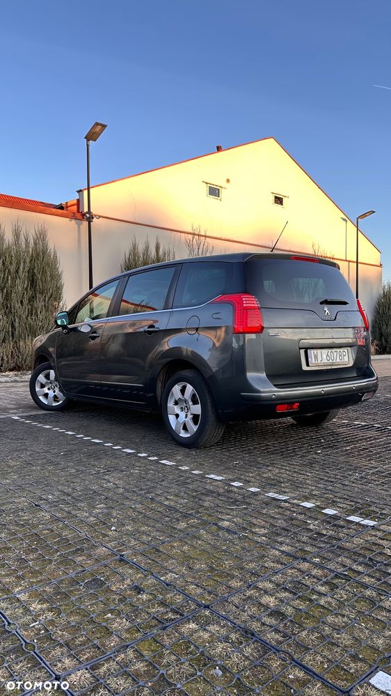 Peugeot 5008 BlueHDI 120 EAT6 Stop & Start Allure - 13