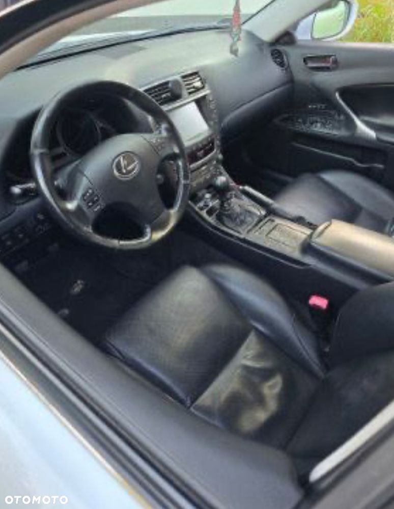 Lexus IS 220 D Classic - 3