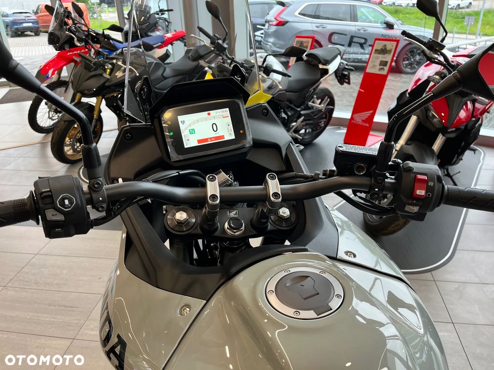 Honda Transalp - 17