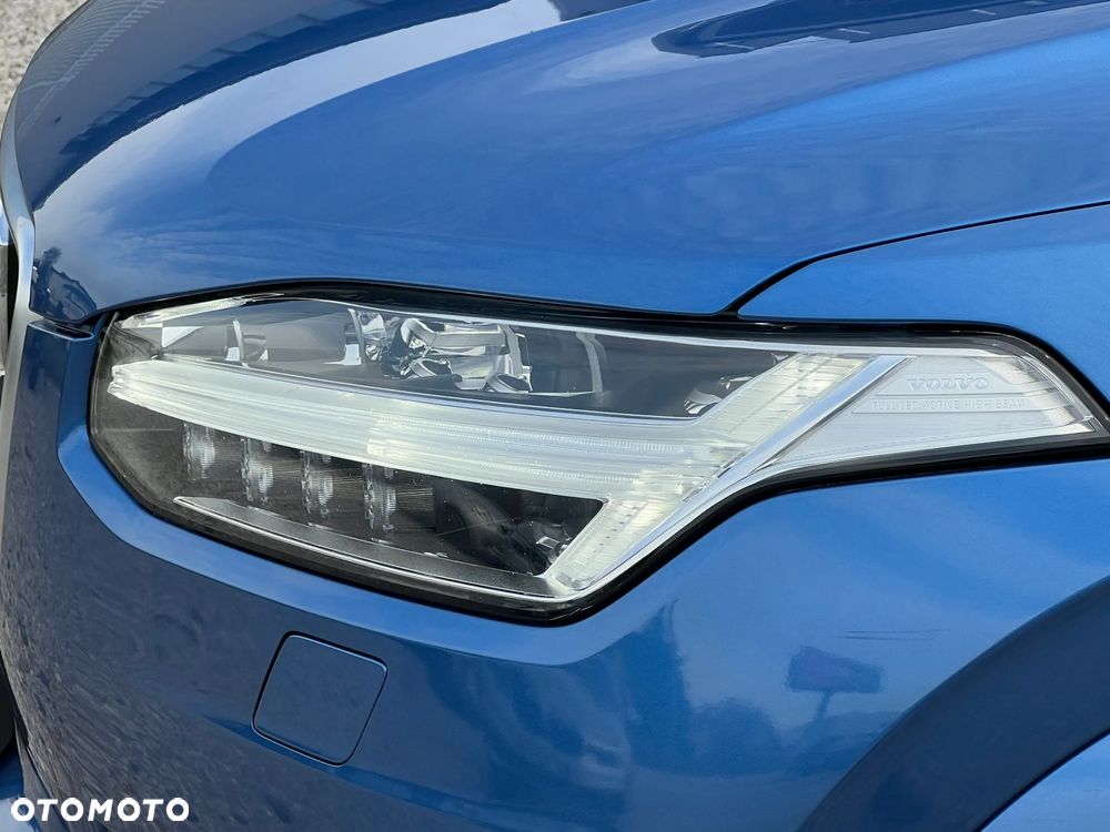 Volvo XC 90 D5 AWD R-Design 7os - 3