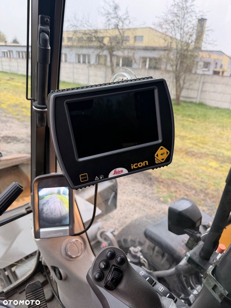 Volvo EW160D - 8