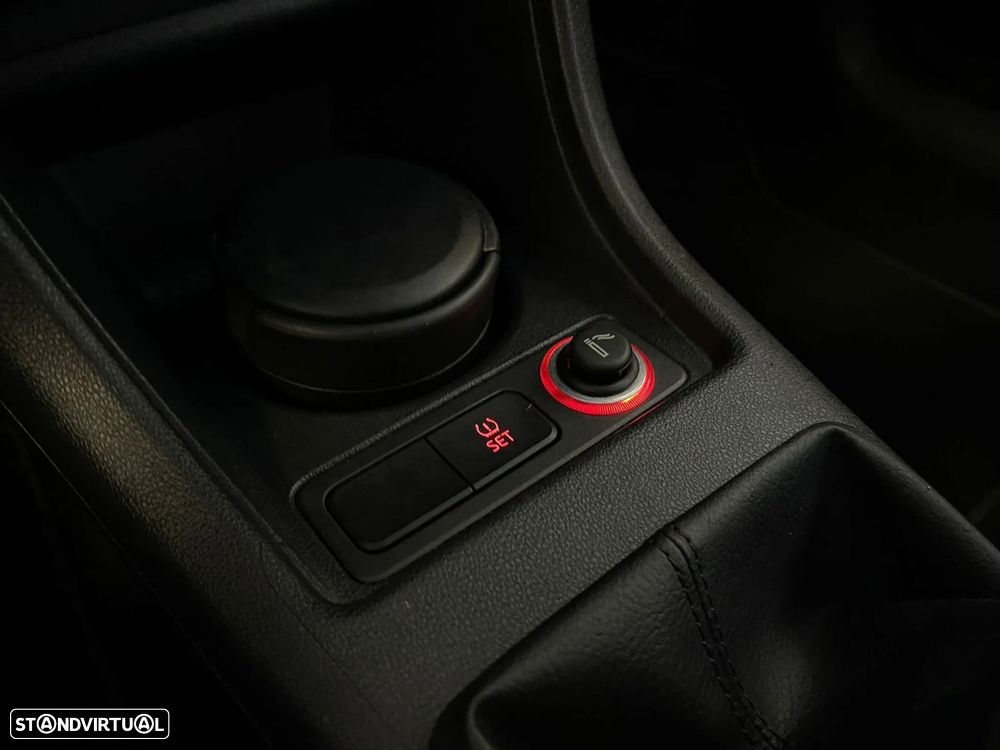 VW Cross Up! - 18