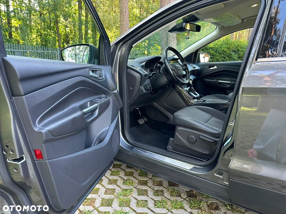 Ford Kuga - 30