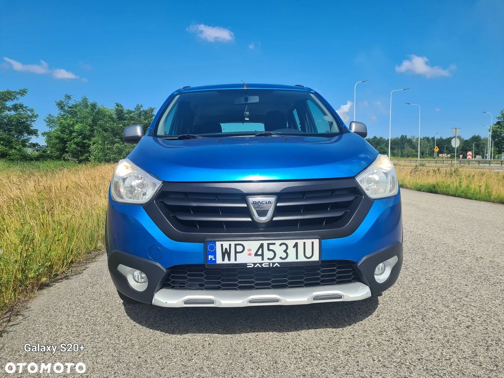 Dacia Lodgy dCi 90 Essential - 8