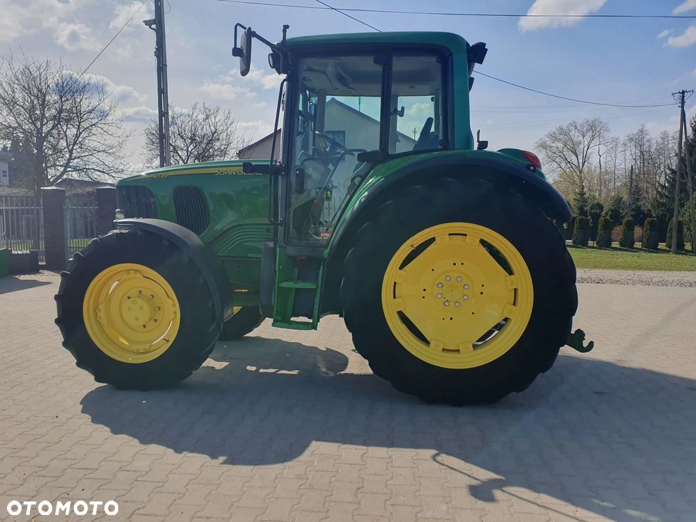 John Deere 6120 - 7