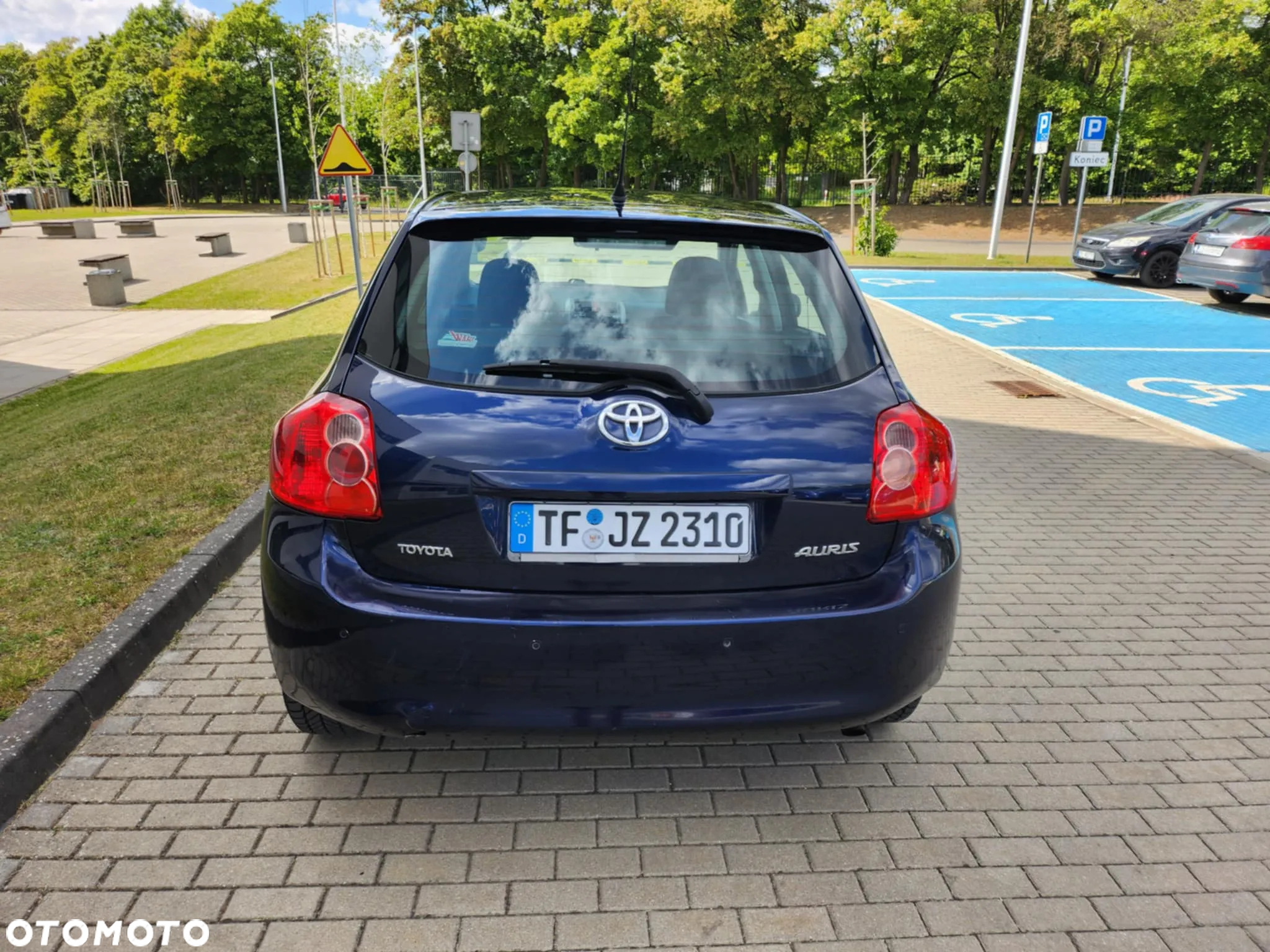 Toyota Auris - 4