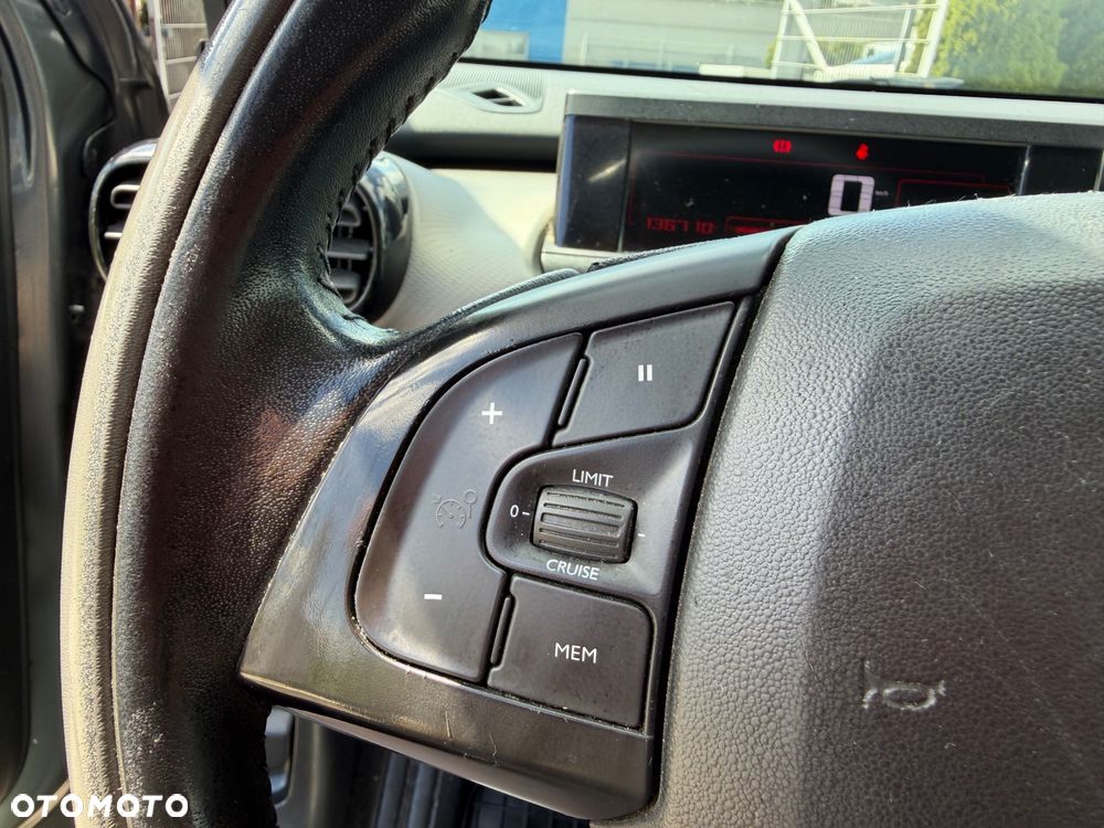 Citroën C4 Cactus 1.2 PureTech Shine Edition - 19