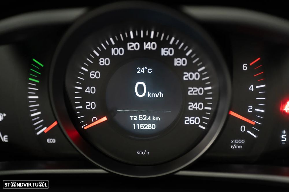 Volvo V40 2.0 D2 Kinetic Geartronic - 33