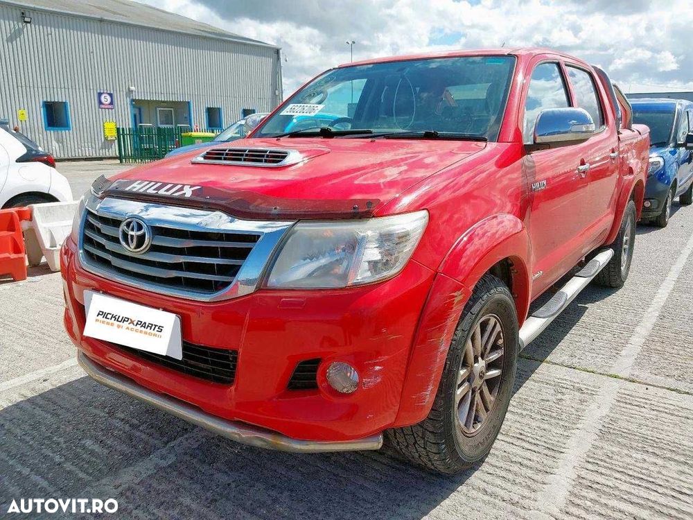 Dezmembrez Toyota hilux  3.0 Diesel D-4D ; 126KW/171CP 2005-2015 - 2