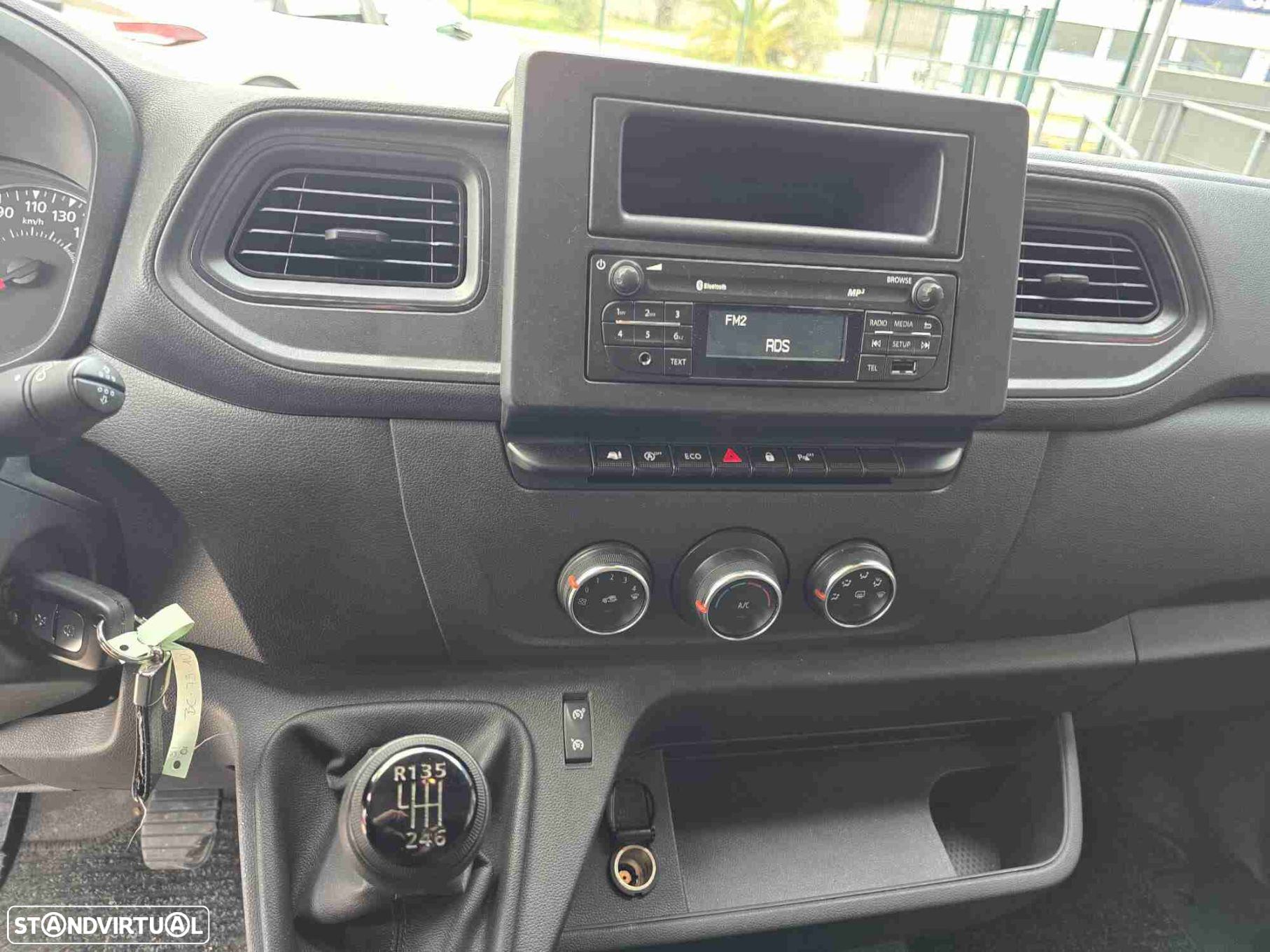 Renault Master 2.3 dCi L2H2 3.5T SS - 9