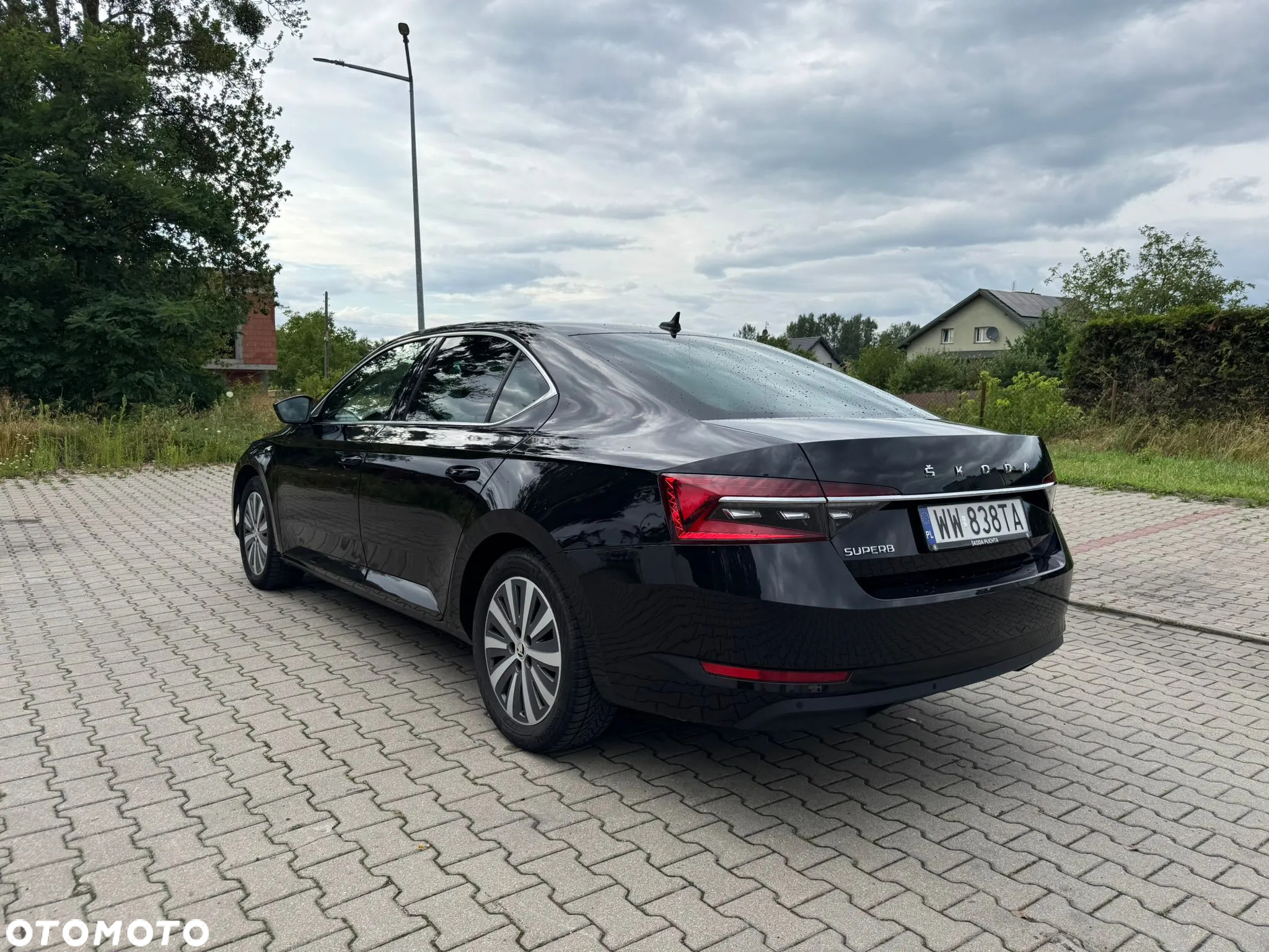 Skoda Superb 2.0 TDI SCR Style DSG - 3