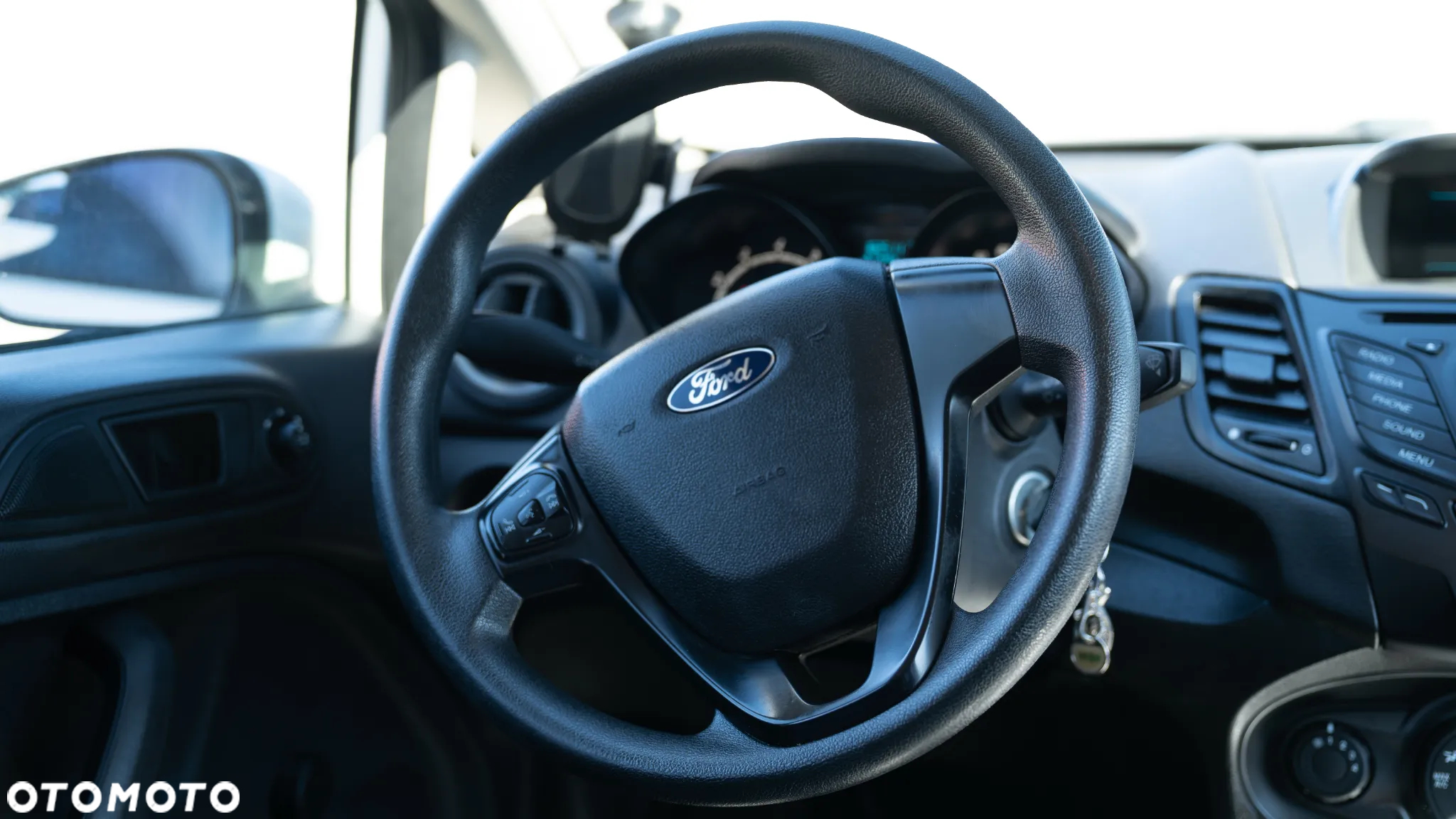 Ford Fiesta - 7