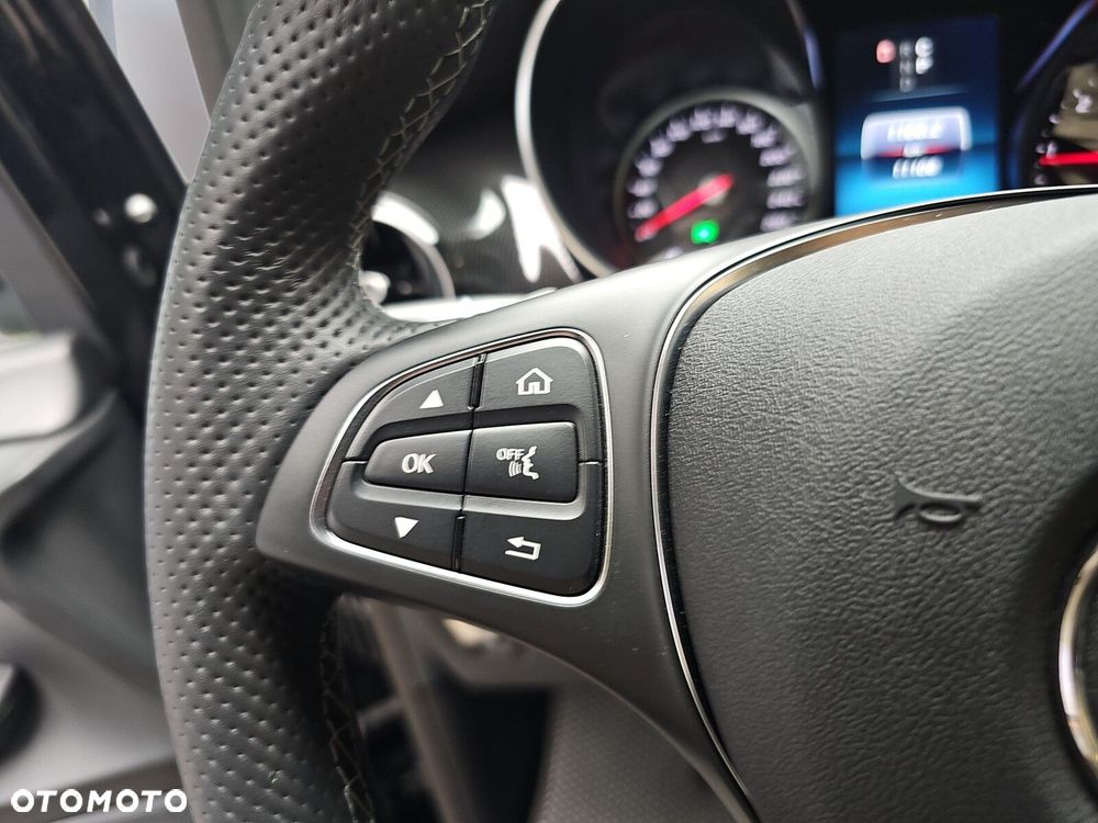 Mercedes-Benz Klasa V 250 d 4-Matic Avantgarde 9G-Tronic (d³ugi) - 19