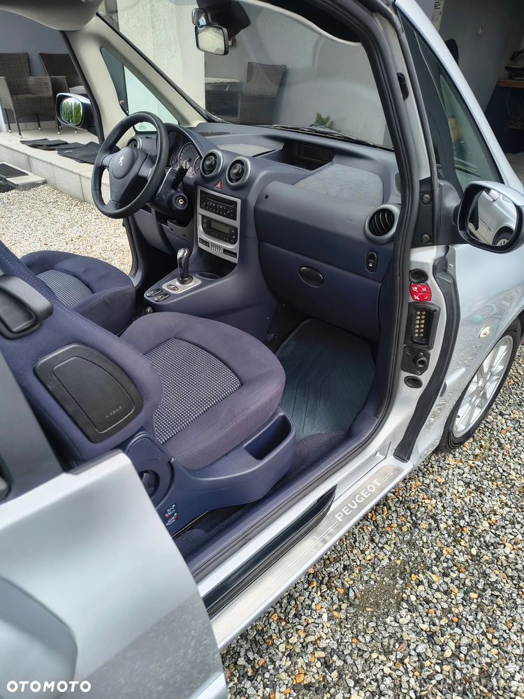 Peugeot 1007 1.6 Sporty 2-Tronic - 16
