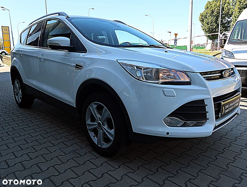 Ford Kuga 1.5 EcoBoost 2x4 Trend - 3