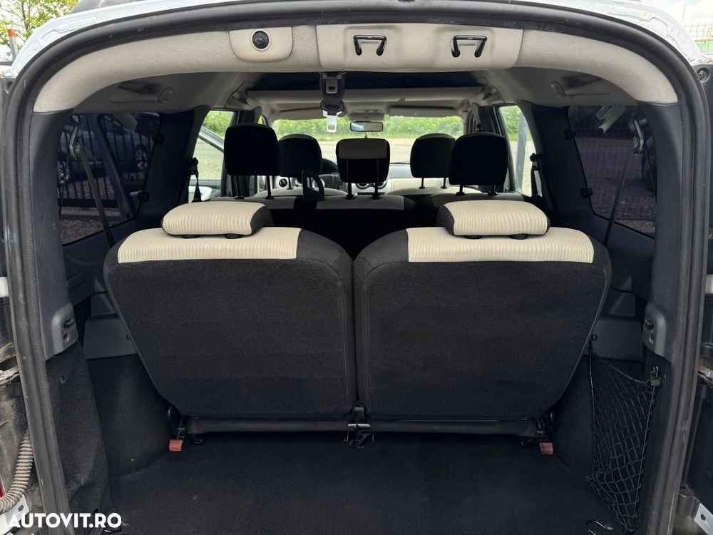 Dacia Logan MCV Blue dCi 95 Comfort - 12