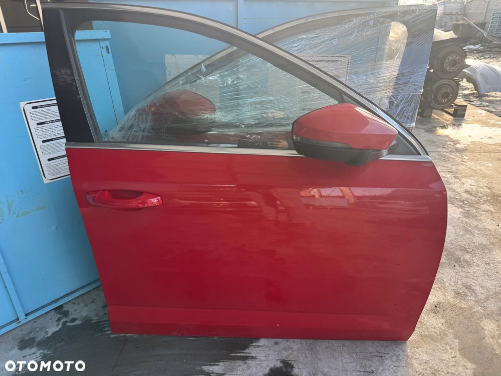DRZWI PRAWE OCTAVIA 3 III LF3K 8T8T - 1