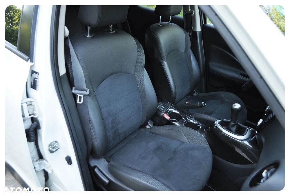 Nissan Juke 1.6 N-Connecta - 27