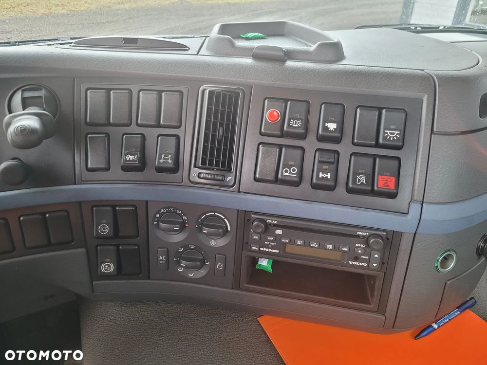 Volvo FM 9 420 - 17