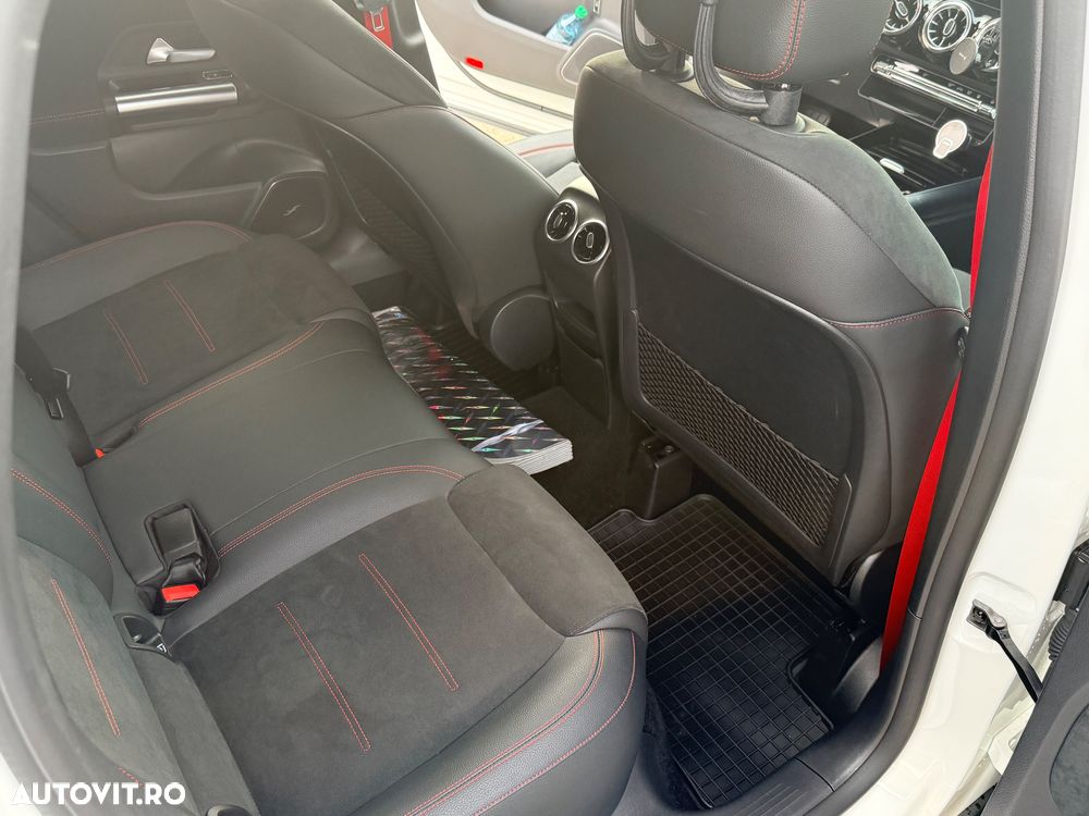 Mercedes-Benz GLA AMG 35 4MATIC Aut. - 13