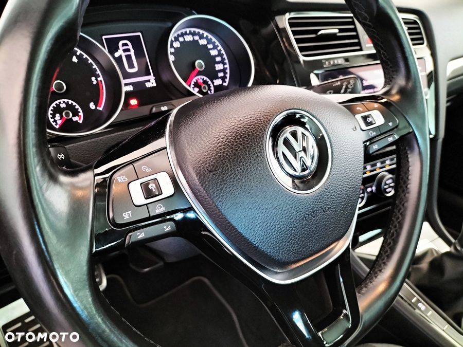 Volkswagen Golf 1.6 TDI SCR Join - 24