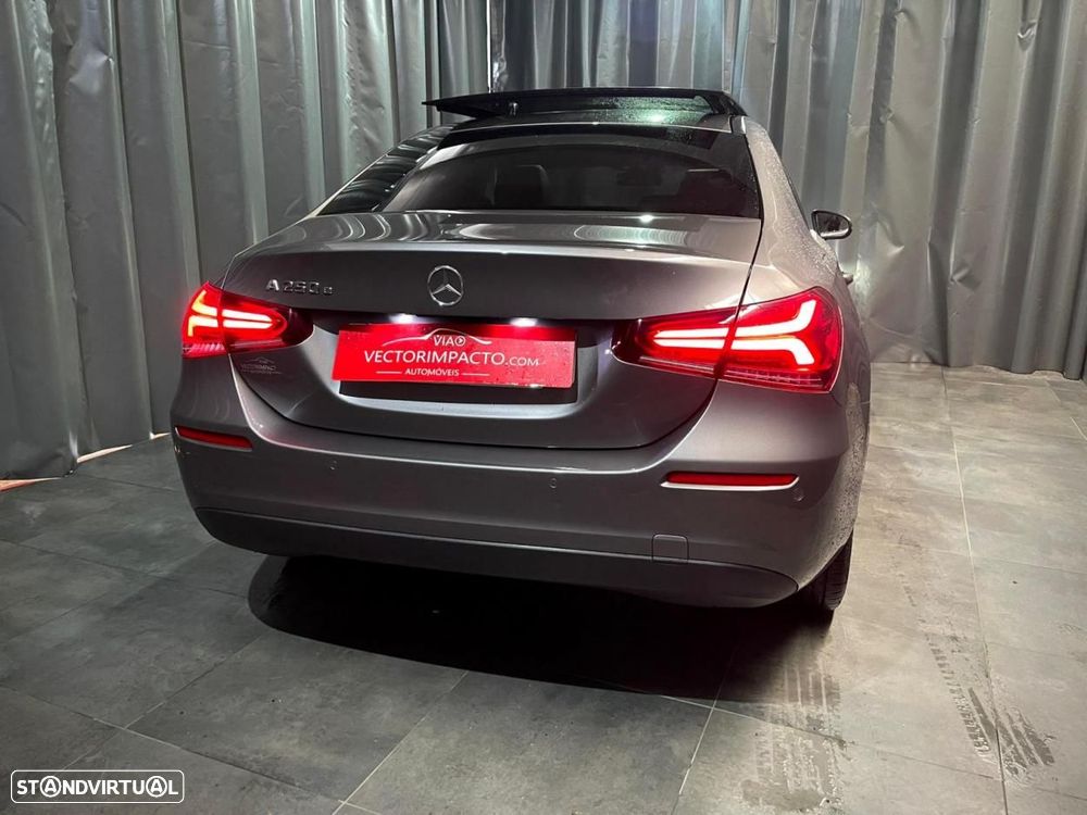 Mercedes-Benz A 250 Limousine - 7