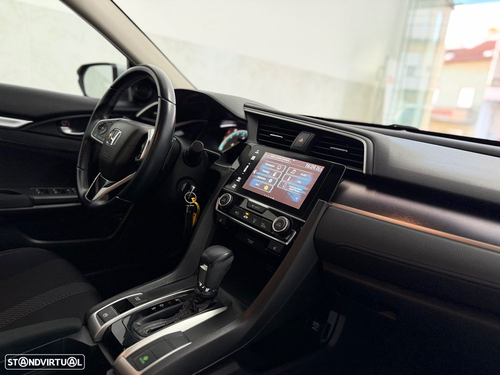 Honda Civic 1.5 i-VTEC Elegance Navi CVT - 44