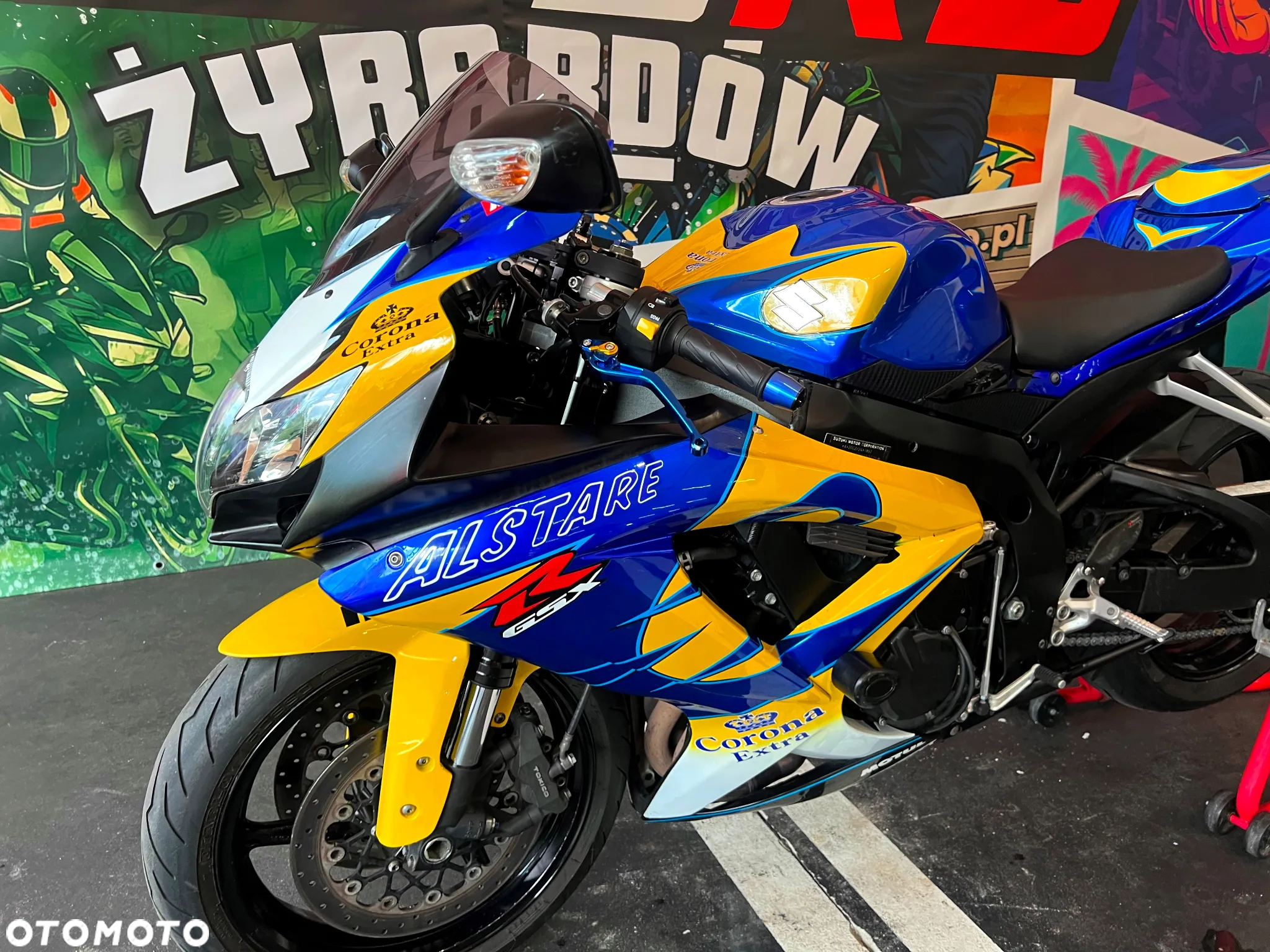 Suzuki GSX-R - 20