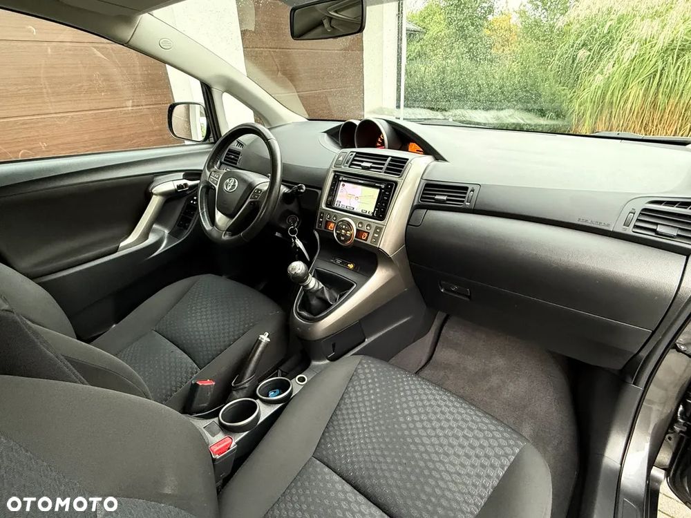 Toyota Verso 1.8 Edition - 25