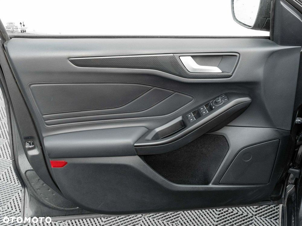 Ford Focus 2.3 EcoBoost ST X - 13