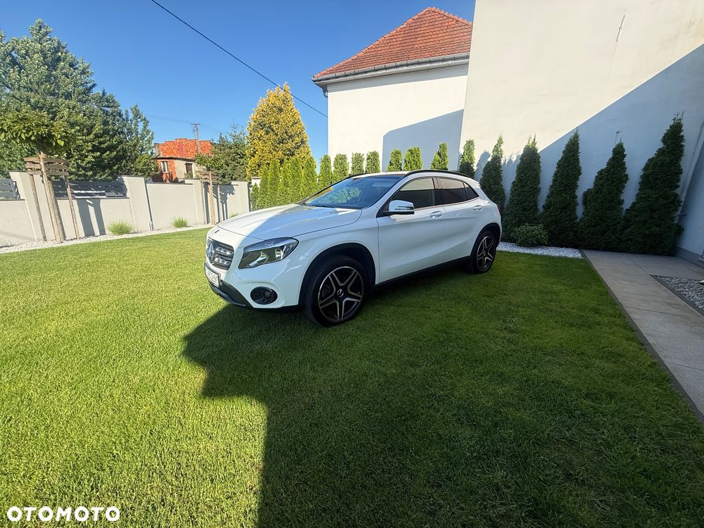 Mercedes-Benz GLA 220 4-Matic - 20