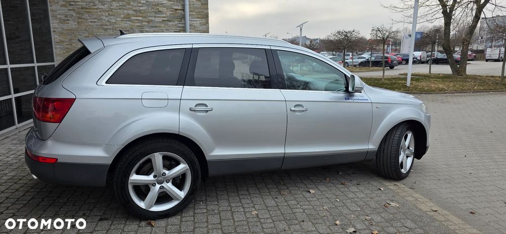 Audi Q7 - 5