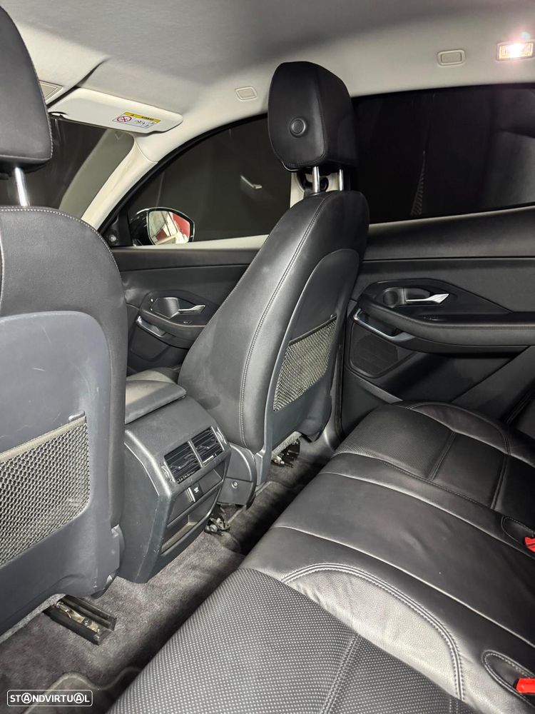 Jaguar E-Pace 2.0 i4D S - 13