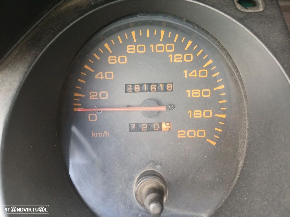 Mitsubishi Pajero 2.8 TD GLS Longo - 14