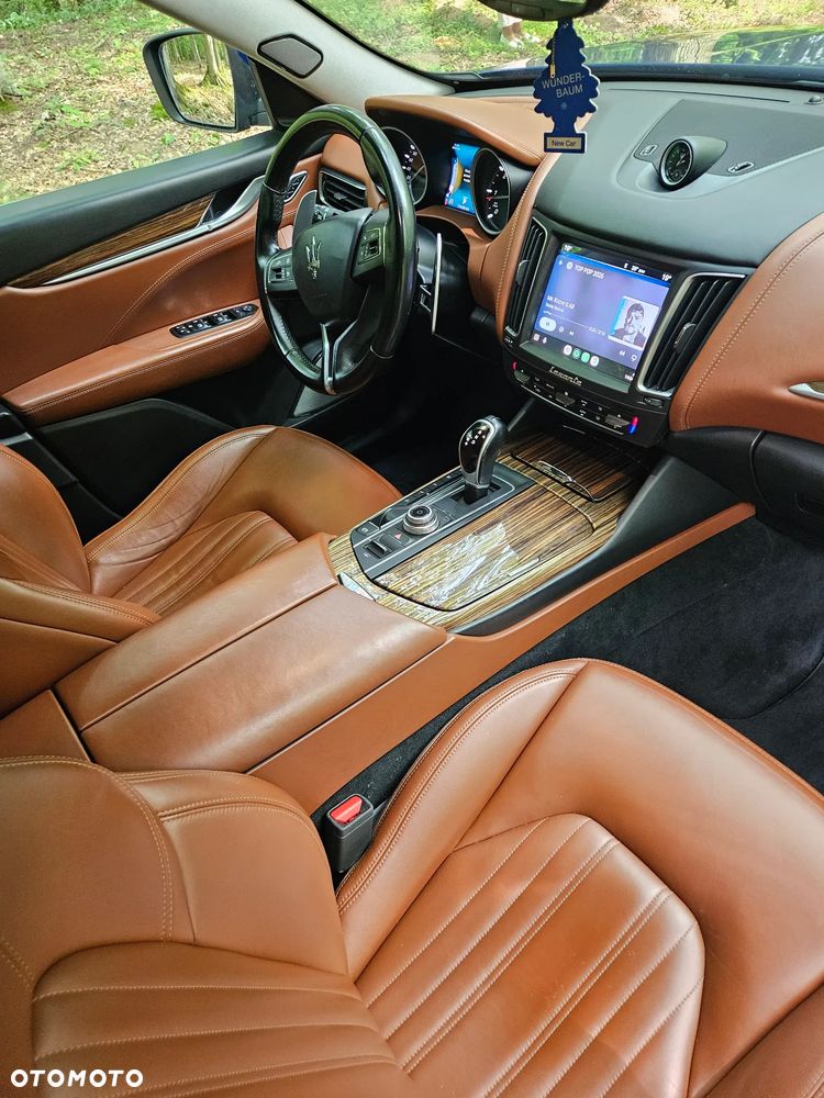 Maserati Levante Diesel Granlusso - 13