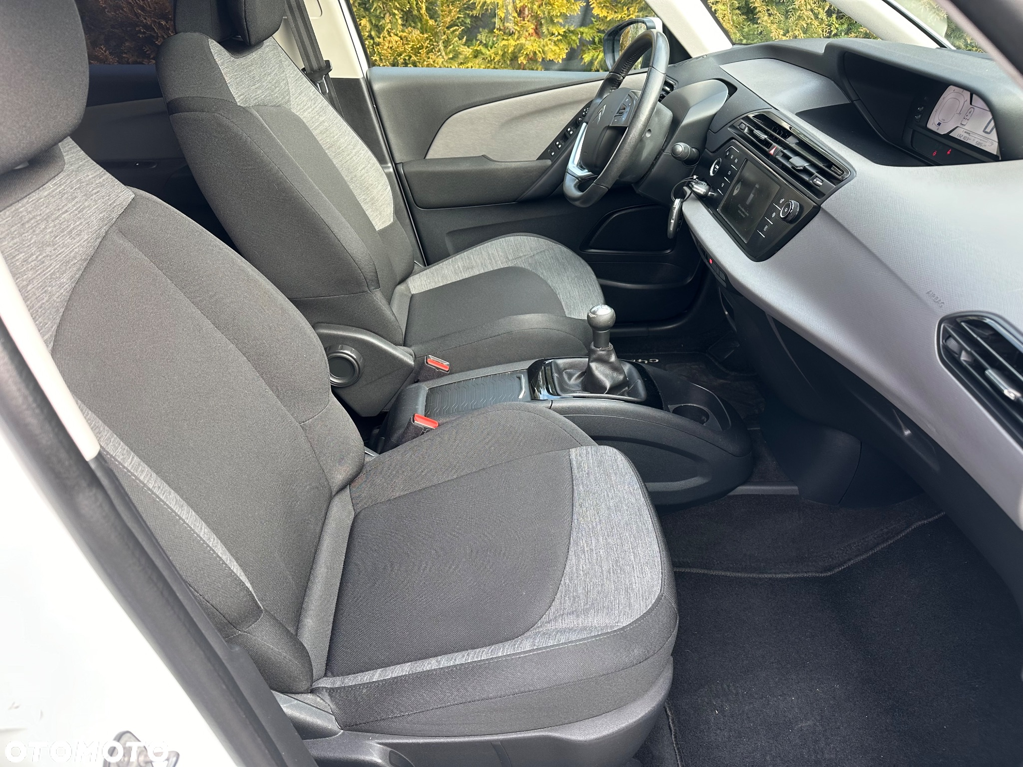 Citroën C4 Picasso VTi 120 Intensive - 9