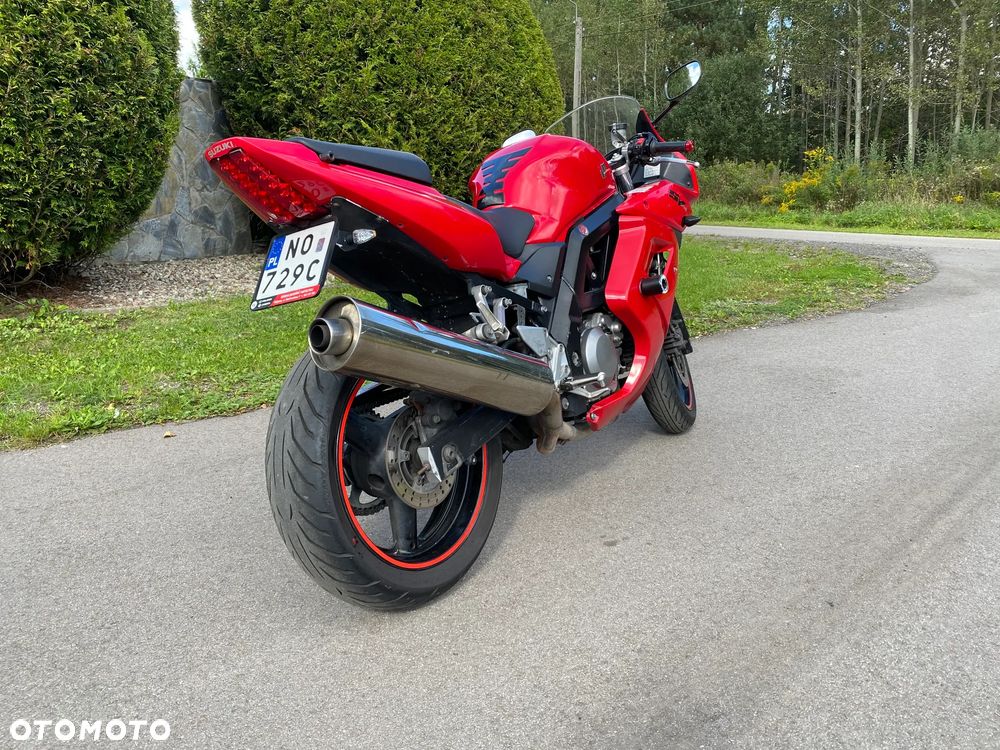 Suzuki SV - 4