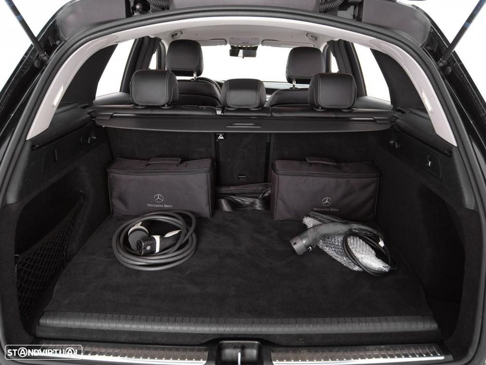 Mercedes-Benz GLC 300 de 4Matic 9G-TRONIC - 13