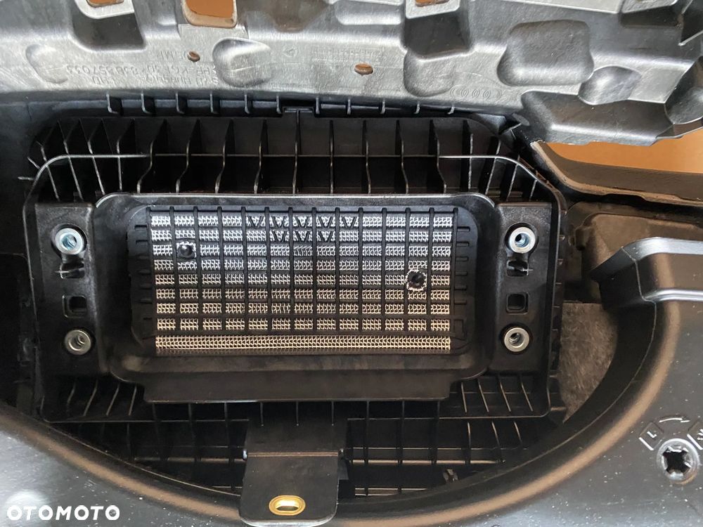 Audi Q3 83A deska Rozdzielcza kokpit konsola oryginał 83B857001 32 km - 13